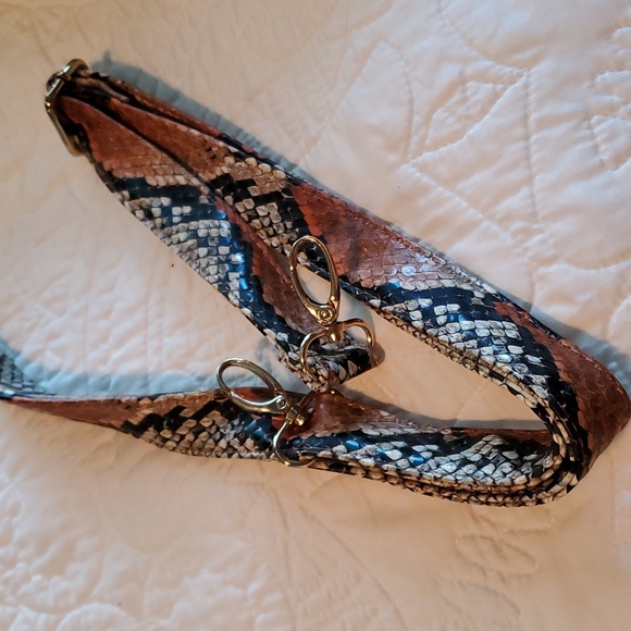 Big buddy faux snake skin purse - Picture 11 of 12